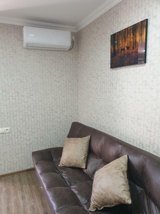 Comfort Tbilisi Exterior photo