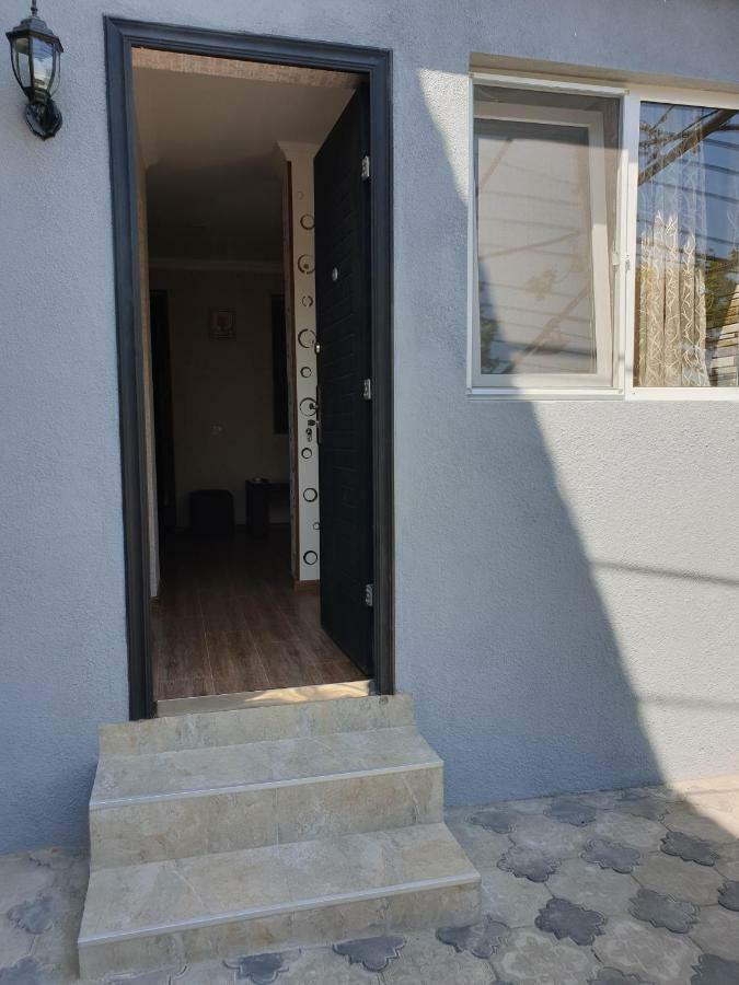 Comfort Tbilisi Exterior photo